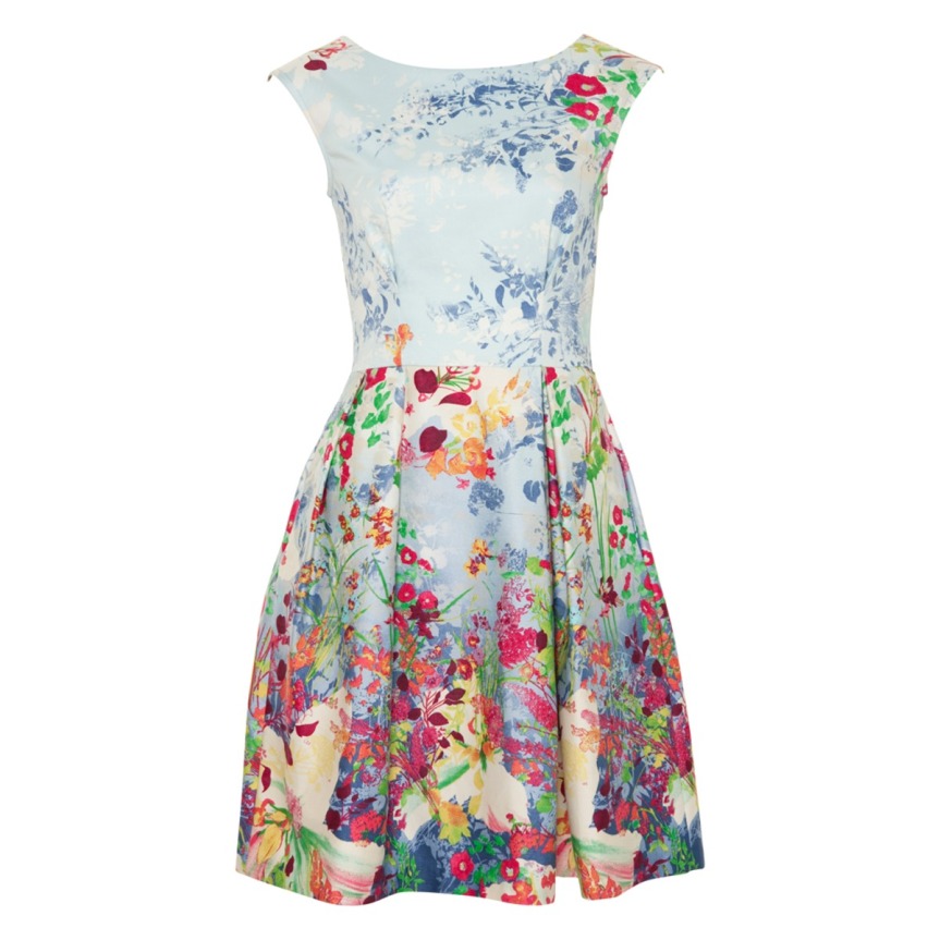 5.Floral-Print-Dresses-For-Spring-Summer-PICK ON SOME EVERGREEN TRENDS